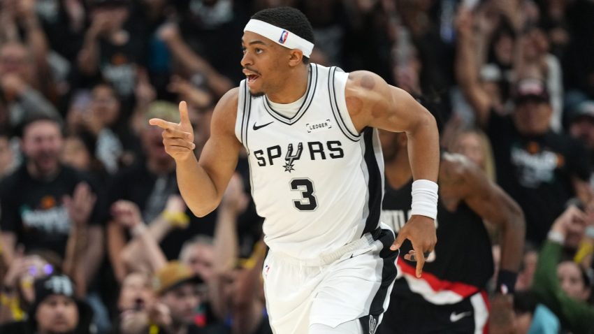 Stopama Manua Đinobilija - nagrađen jer se žrtvovao za tim