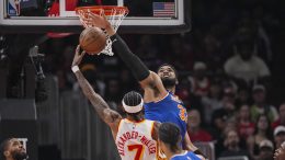 Taunsov prvi tripl-dabl: Njujorku se pevalo usred Atlante