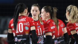 Identičan scenario kao u Obrenovcu: Ub vodio 2:0 kod kuće, TENT okrenuo na krilima džokera sa klupe Minje Drašković! Titula sad nadohvat ruke