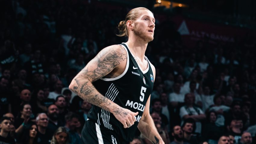 Trenutak kad je Dilan postao silan