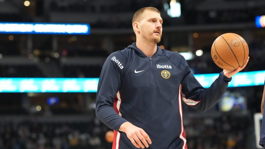 Šef NBA lige izmakao stolicu Džejmsu i Durentu: Jedini za stolom mesto može da ima Nikola Jokić