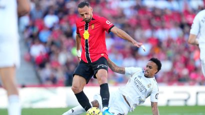 Murići predao pehar Barseloni, Real pao na Majorci