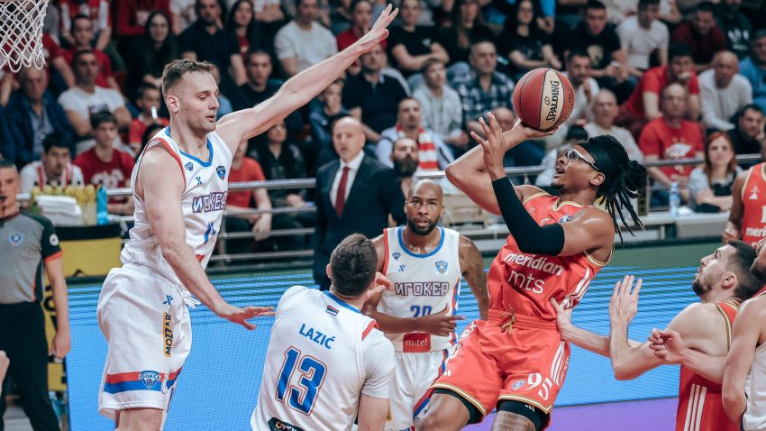 Moneke okidač, Miljenović po navici: Zvezda se prošetala do pobede
