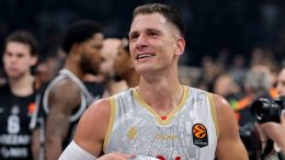 Poruka Džejmsa za Nedovića: Brate, ispunio sam obećanje