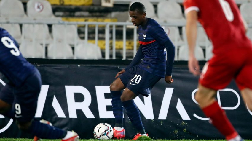 Novi ugovor za Kalulua