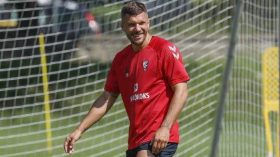 Kraj kakav najavljuju i sanjaju mnogi, ali malo ko doživi: Podolski iz kopački prelazi u fotelju