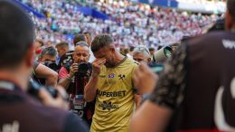 Za sve one kojih više nema: Trofej koji miriše na dim sa roštilja