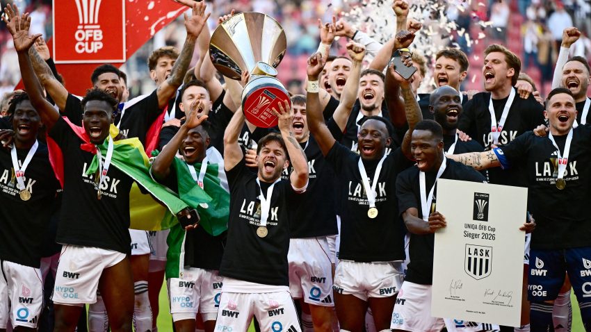 Klub bez plata, stadiona i nade je šampion: Priča za film završena duplom krunom