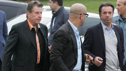 Zahavi sastankom pokrenuo lavinu, Vlahović blokira posao