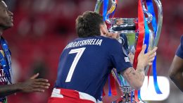 Čudo iz Tbilisija opčinilo Evropu: Kvarachelija najbolji igrač Lige šampiona!