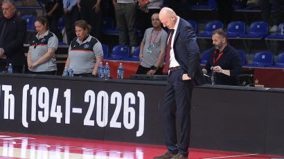 Obradović u suzama napustio konferenciju: Ne mogu više…