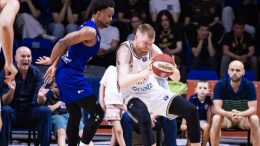 Dubai promašio pobedu u poslednjoj sekundi, Tanasković stub u odbrani Morače: Budućnost preživela, Partizan će morati još da čeka