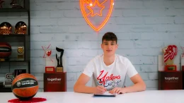 Zvezda potpisala svetlu budućnost