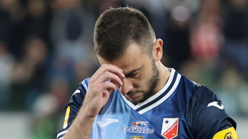 Šou u Loznici, Zvezda se vraća u život - autogol Crnomarkovića (VIDEO)