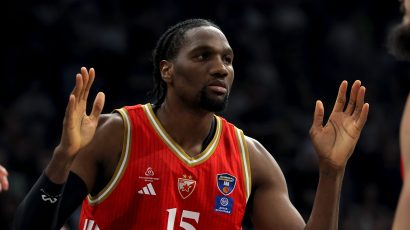 Obradović čeka poslednji trenutak: Ebuka Izundu pod znakom pitanja