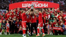 Zvezda u društvu Olimpijakosa, Pari Sen Žermena, Barselone...
