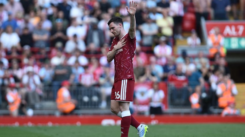Robertson napustio Enfild i potpisao za Totenhem