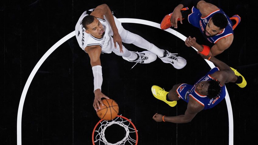 Vembi i Niksi – finale iz snova za NBA! Eksplozija gledanosti košarke u SAD