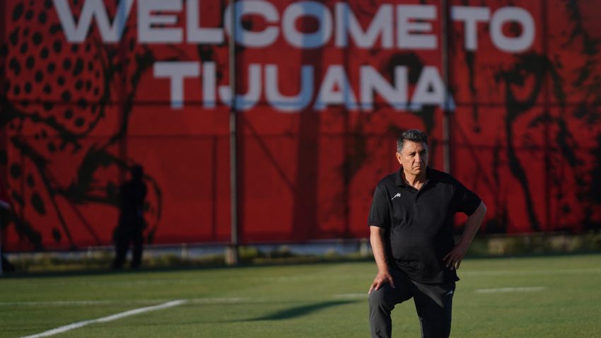 Welcome to Tijuana: Policija otkrila telo u automobilu pored baze Irana