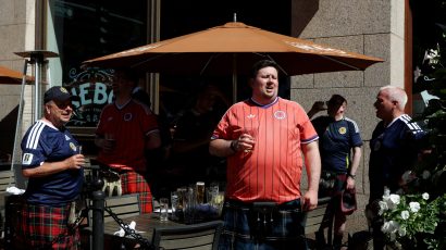 Nezapamćena invazija na Mundijalu: Škoti popili sav alkohol u Bostonu