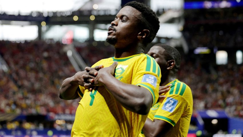 Suze za dedu, gol za naciju: Emocije slomile heroja Južne Afrike