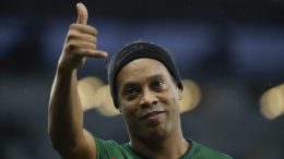 Svet gleda i ne trepće: Ronaldinjo se vratio iz penzije i igraće profesionalno sa 46 godina u Evropi