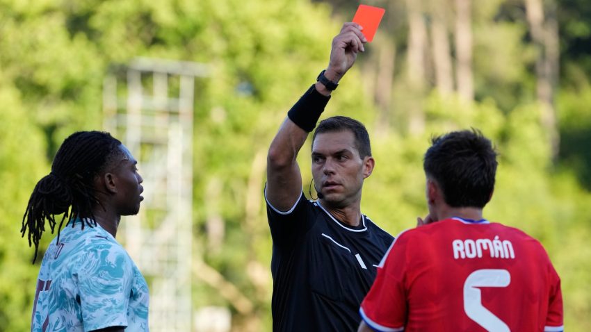 Varničilo u Lisabonu… Rafa Leao imao pomračenje svesti (VIDEO)
