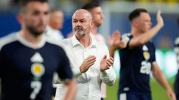 Škotska u pola sata ostala bez Mundijala i selektora
