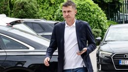 Crno-beli đak odrastao učeći od Ilića: Samo Saša može da vrati Partizan na vrh! Nikada nisam video da neko toliko voli klub, nije zdravo koliko se nervira za vreme utakmice