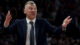 Fener bez Šarasa ubedljivo savladao Bešiktaš