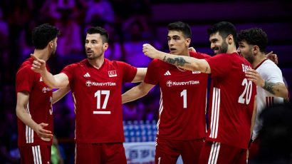 Završnica za infarkt! Slobodan Kovač sa Turcima okrenuo 0:2, a onda i 11:14 u petom setu