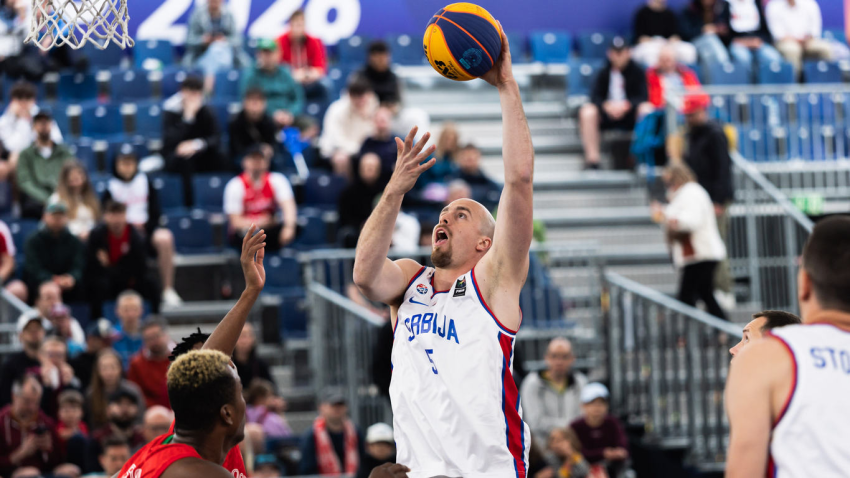 Nerandžić blistao na premijeri SP, Srbija se zagrejala za derbi sa Španijom (VIDEO)