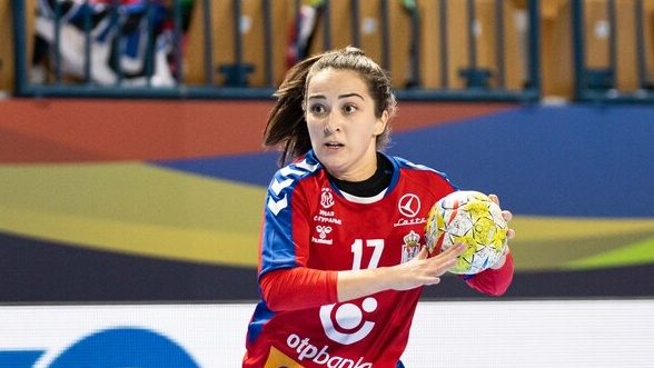 Može i sa visinom od 165 cm da se uspe: Mnogi nisu verovali, a dosanjala sam i reprezentaciju i Ligu šampiona… Kraj sa 28 godina zbog svakodnevnih bolova