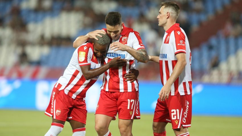 Zvezdina pojačanja guraju dvojicu starosedelaca ka izlaznim vratima