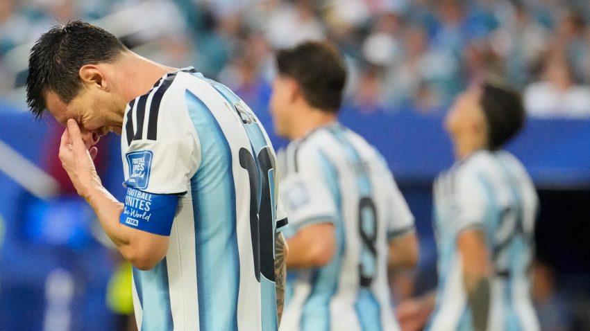 Argentina posle 120 minuta i Mesijevih suza do osmine finala, ali kapa dole Kabralu i drugovima: Svet je zapamtio Zelenortska Ostrva!