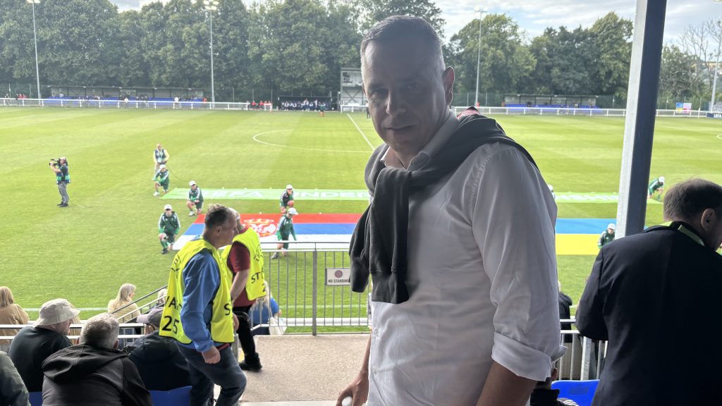 Foto vest: Slaviša Jokanović i Nikola Jelić bodre Srbiju protiv Ukrajine 1 IMG 0927 Cropped