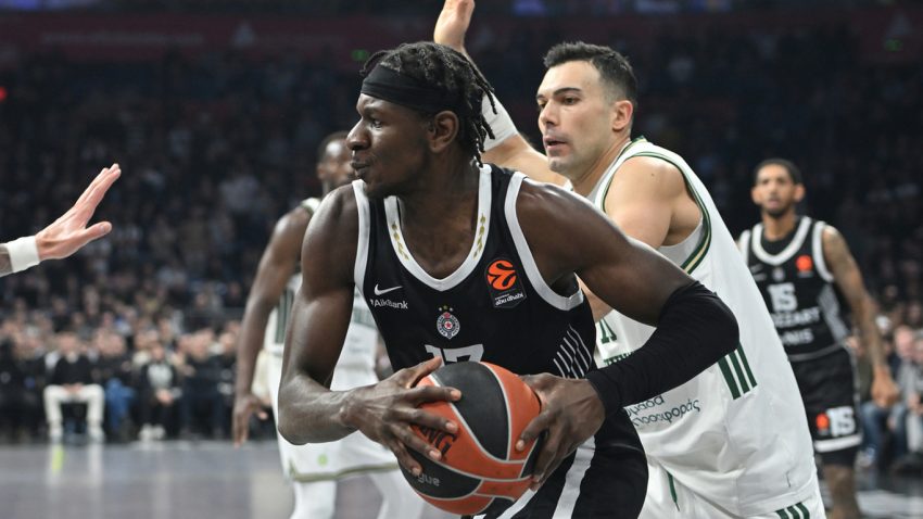 Bonga odlučuje u ranu zoru - sve dalje od NBA, sve bliži Panatinaikosu