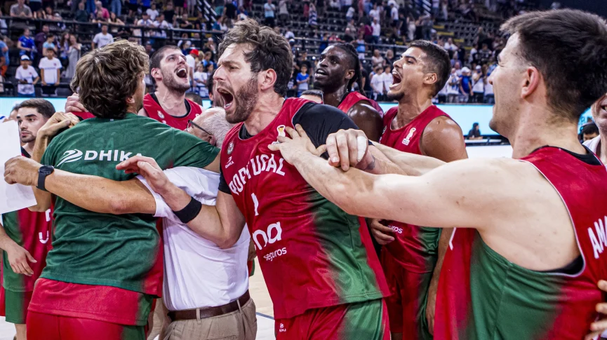 Košarkaški heroji Portugalije mislima uz fudbalere: Finale protiv Mesija, uz Kristijanov het-trik! Najveći je svih vremena i verovaćemo mu bez obzira na sve (VIDEO)