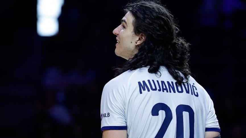 Nik Mujanović: Kada sam čuo za poziv Modene, ćutao sam 30 sekundi! Uvek su mi se sviđali alternativni stilovi - sad sam se malo više oslobodio da živim kako želim