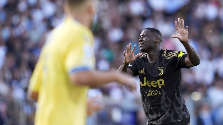 Juventus odbio Vlahovića zbog novca, pa dao 40 i kusur miliona za Kola Muanija: Spaleti javno prozvao Francuza