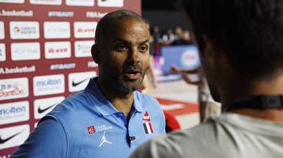 Dani neizvesnosti: Parker traži spas od čuvene porodice