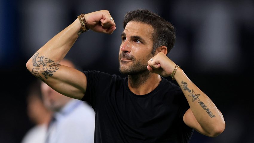 Fabregas odneo bodove iz Napulja, Vanja ostao na klupi
