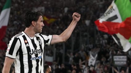 Vlahovićev transfer visi o jednoj domini