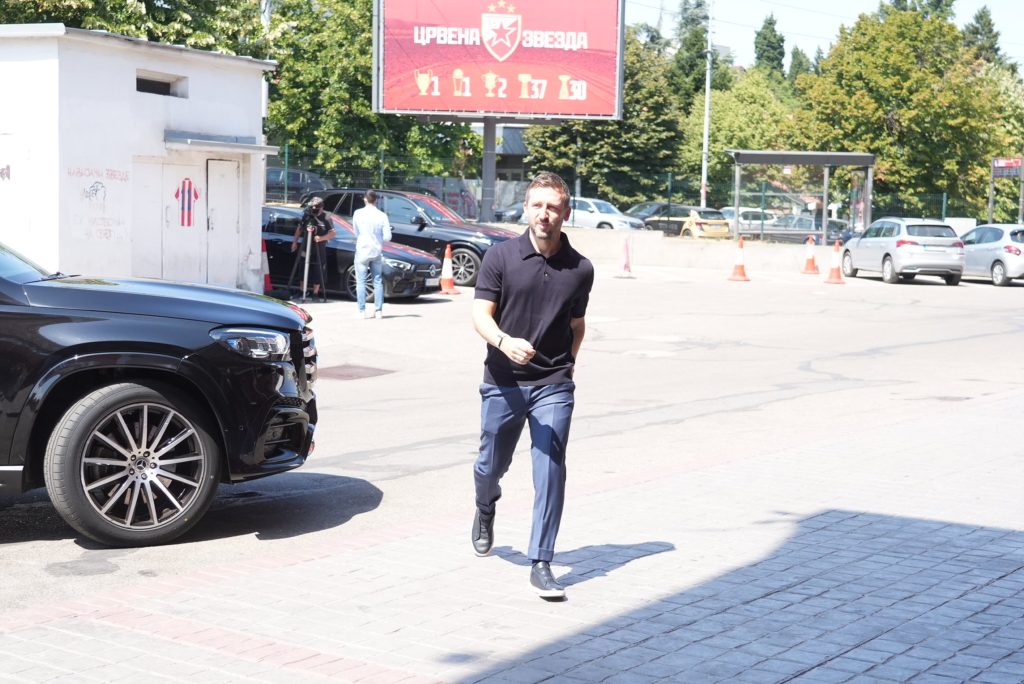 Terzić o novom treneru Zvezde: Imamo trojicu kandidata - do petka odluka 9 zvezda upravni odbor 12082026 0081