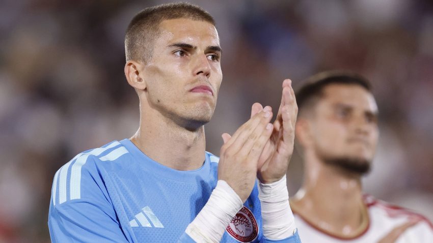 Balša Popović, ipak u crveno-belom dresu: Nisam hteo da budem rezerva u Zvezdi... Darko Kovačević i Stevan Jovetić uticali na dolazak u Pirej