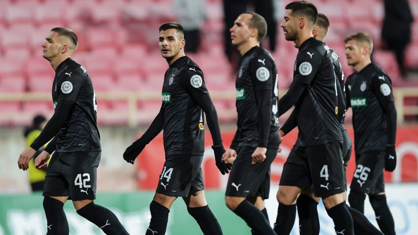 Saša Ilić bi tokom jeseni mogao da dobije levog i desnog beka